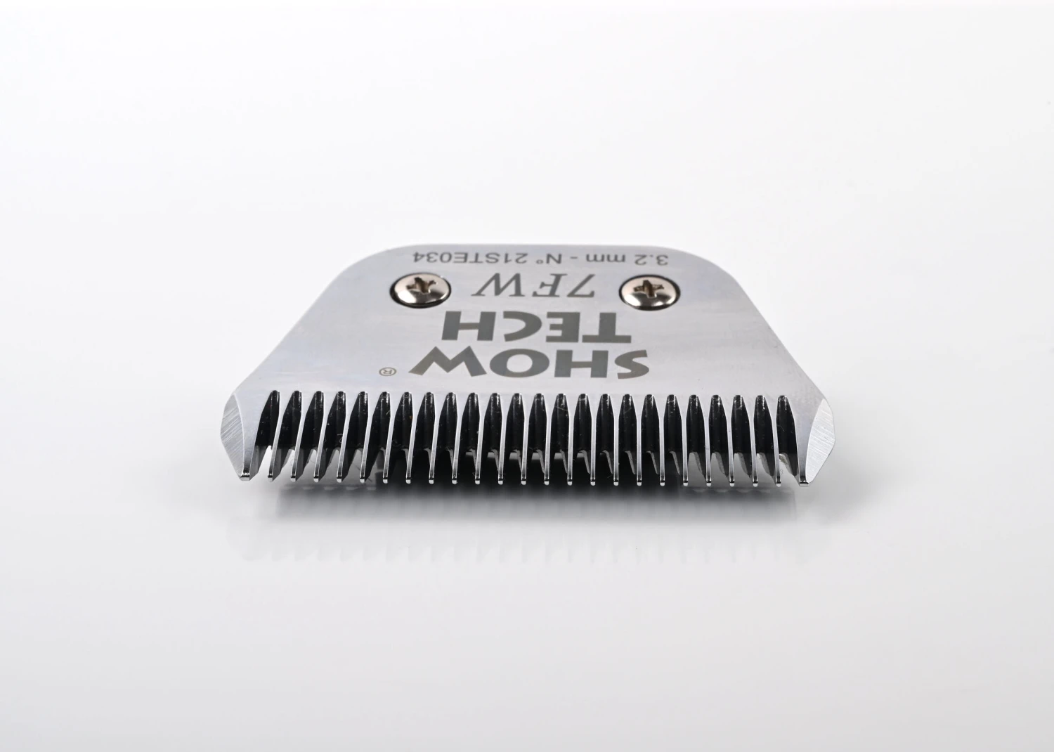 Show Tech Pro Wide Blades Snap-on Clipper Blade #7FW - 3,2mm 6 Show Tech Pro Wide Blades Snap-on Clipper Blade #7FW - 3,2mm - Image 4