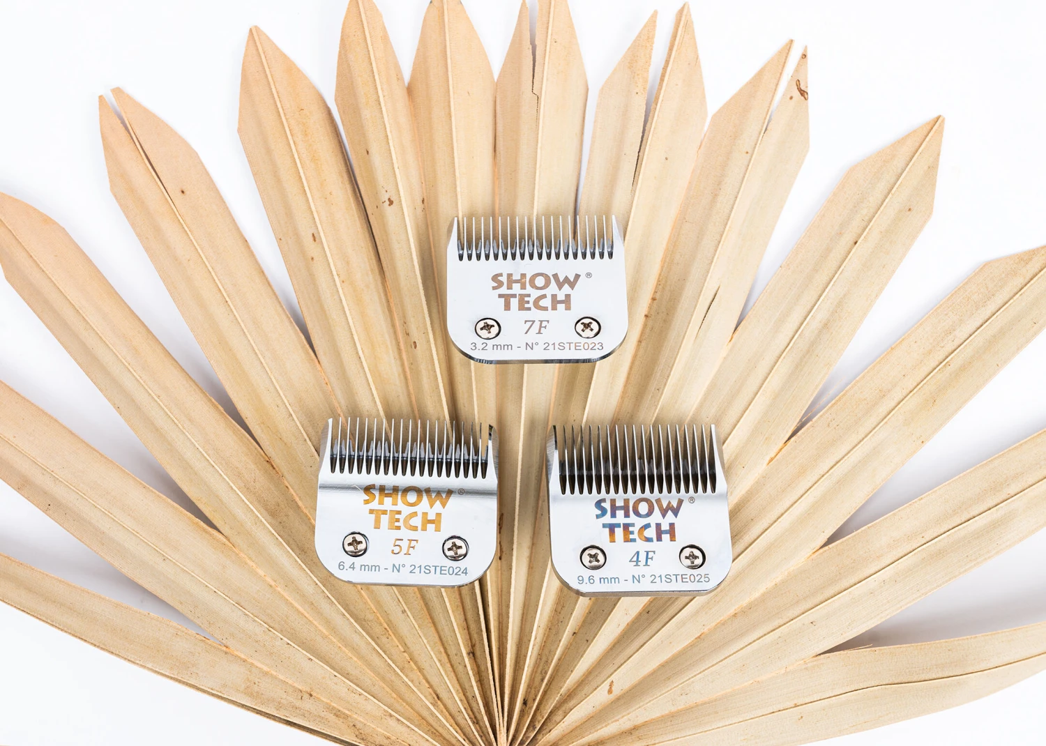 Show Tech Pro Blades Basic Blade Set Longer Cuts 3 Pieces 5 Show Tech Pro Blades Basic Blade Set Longer Cuts 3 Pieces - Image 3