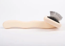 Chris Christensen Systems Kärben II Slicker Brush Small 13 Chris Christensen Systems Kärben II Slicker Brush Small -Pawfect Care Store 25ccs024 2 zfavca9outp8mm2h