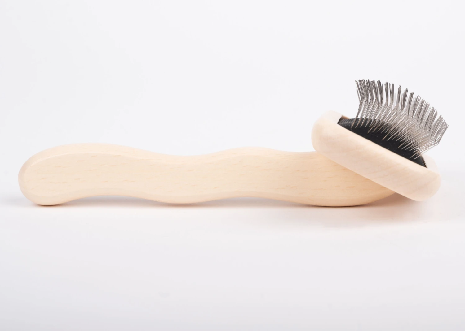 Chris Christensen Systems Kärben II Slicker Brush Small 4 Chris Christensen Systems Kärben II Slicker Brush Small - Image 2