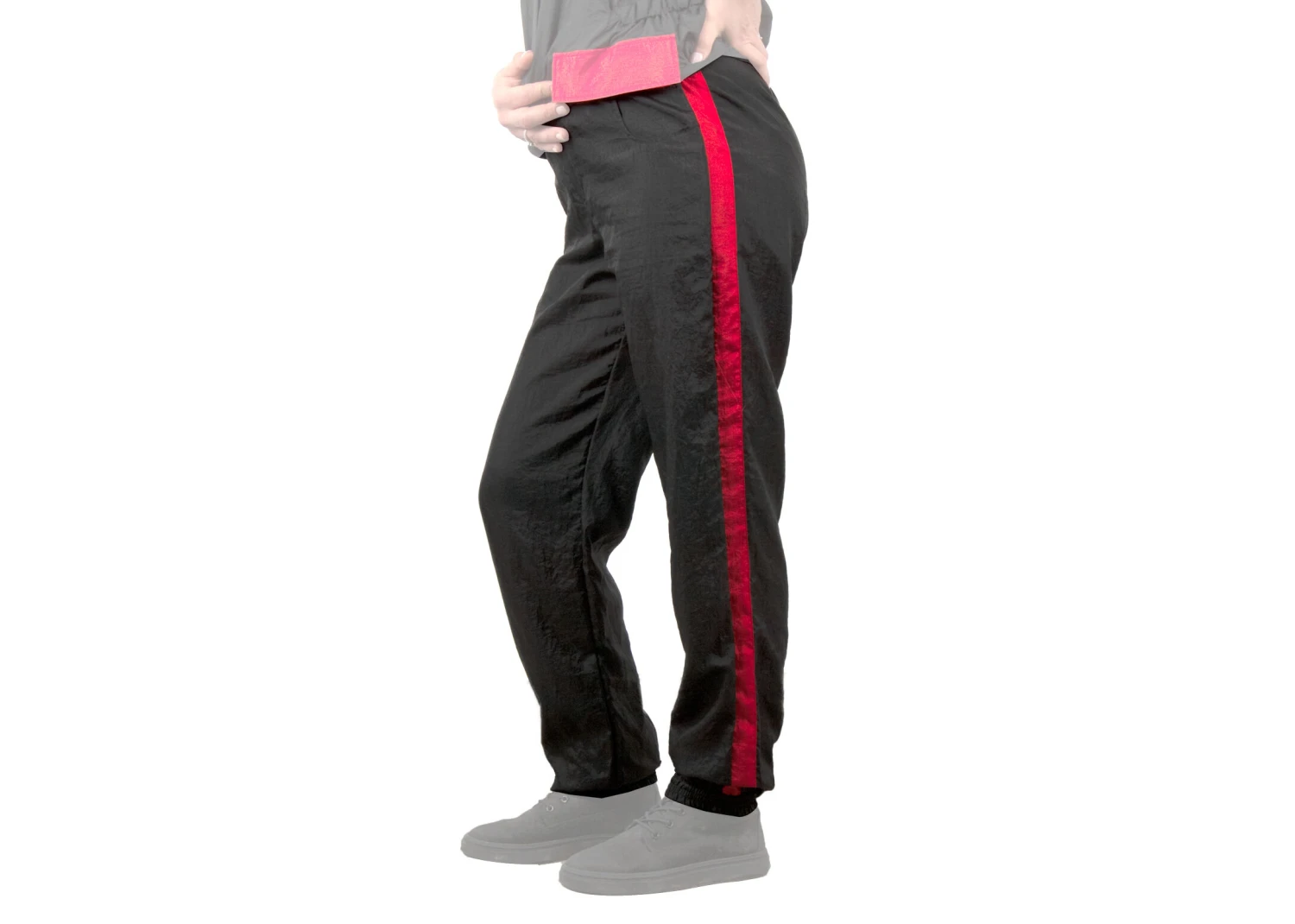 Tikima Galeria Trousers With Elastic L Black/Red Stripe 3 Tikima Galeria Trousers With Elastic L Black/Red Stripe