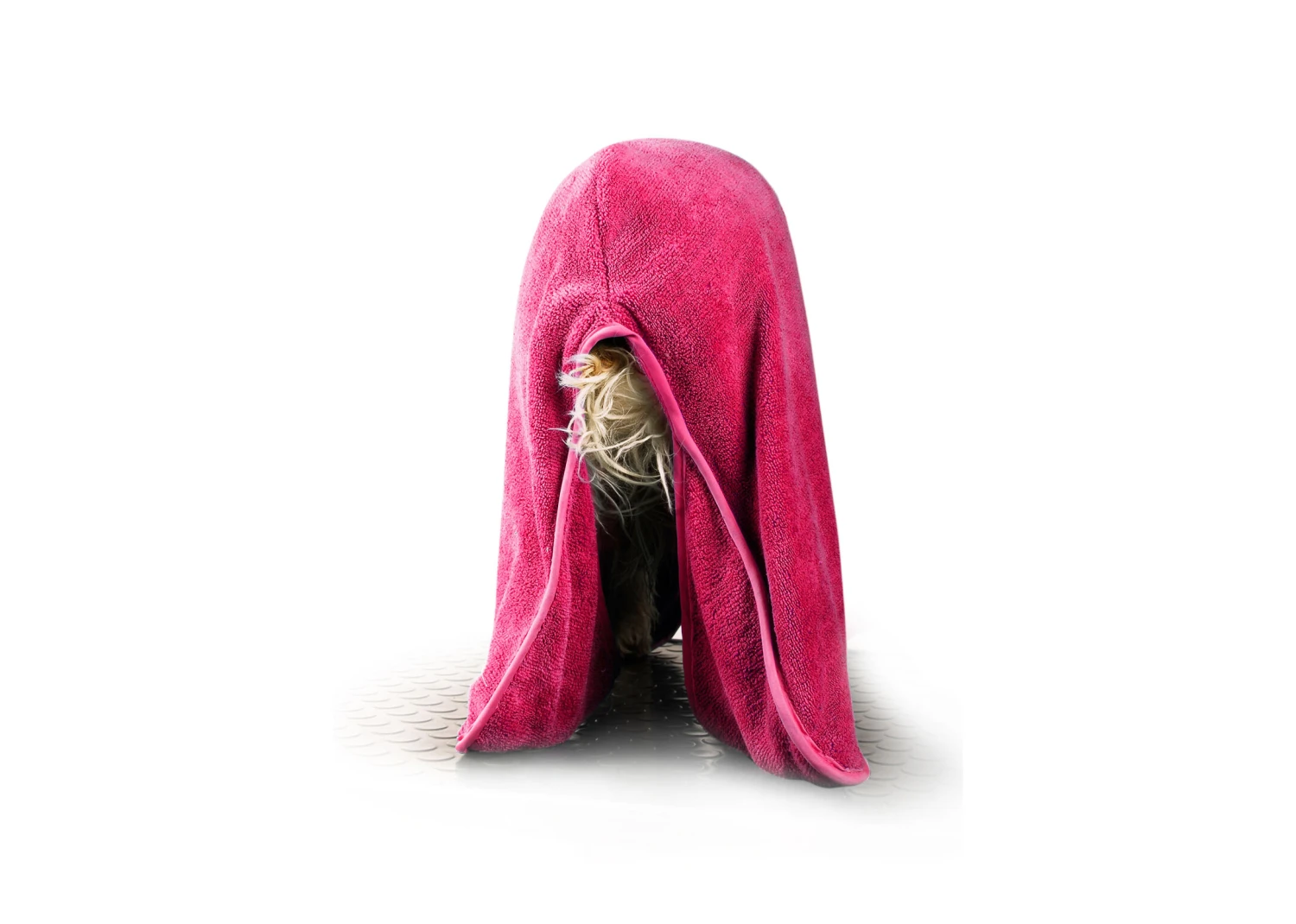 Show Tech+ Dry Dude Intermediate Hot Pink Bathrobe 4 Show Tech+ Dry Dude Intermediate Hot Pink Bathrobe - Image 2