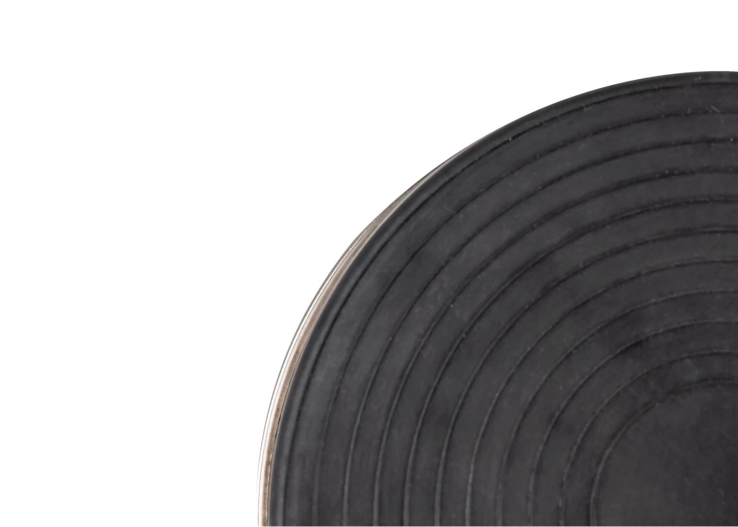 Buy 1, Get 1 Free! Show Tech Anti-Slip Stainless Steel Bowl With Lid - 1.9 L 6 Buy 1, Get 1 Free! Show Tech Anti-Slip Stainless Steel Bowl With Lid - 1.9 L - Image 4