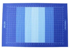 Chris Christensen Systems Safe T Grid Symmetry Mat 76 X 50 Cm